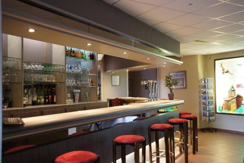 Logis Hotel Restaurant Le Sainte Mere Екстериор снимка