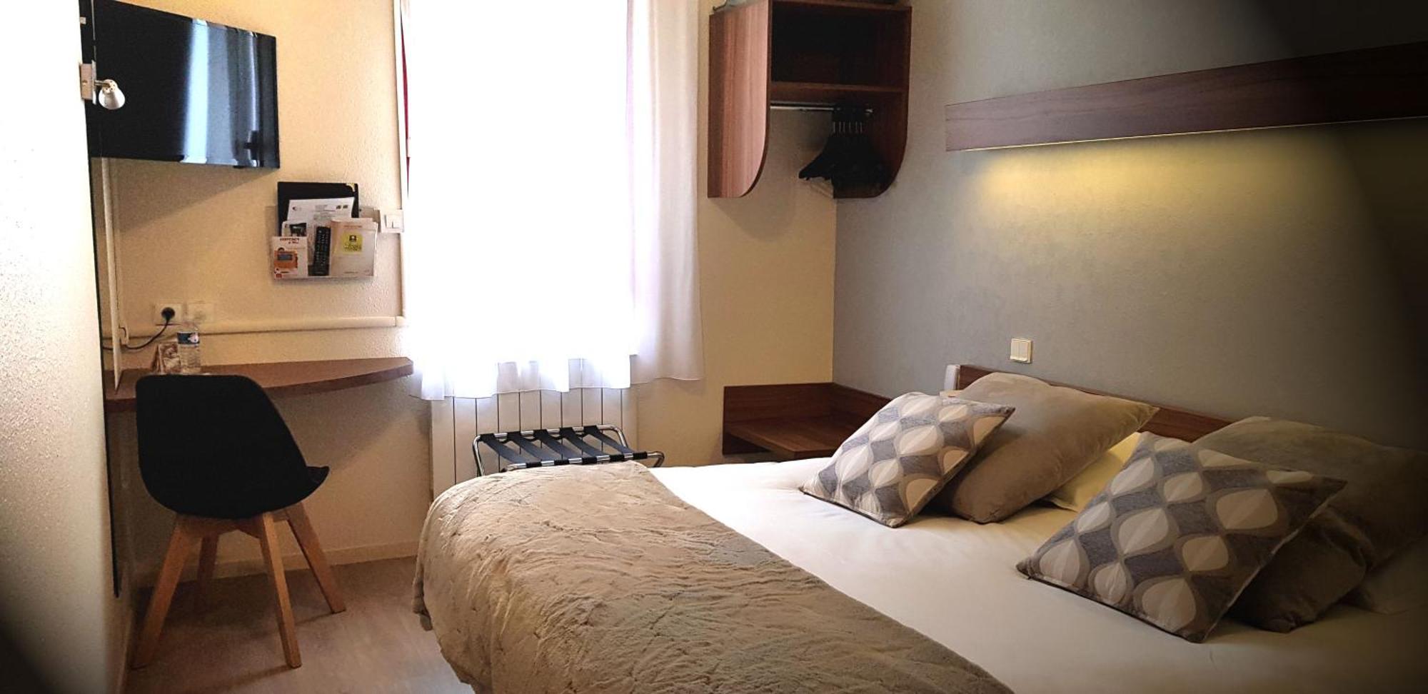 Logis Hotel Restaurant Le Sainte Mere Екстериор снимка
