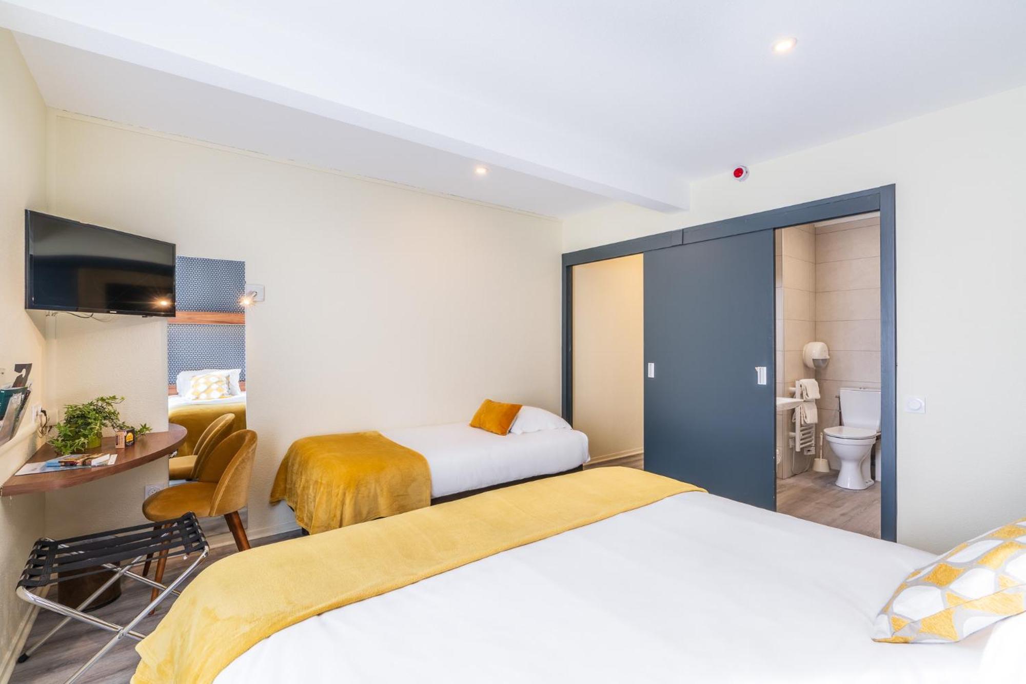 Logis Hotel Restaurant Le Sainte Mere Екстериор снимка